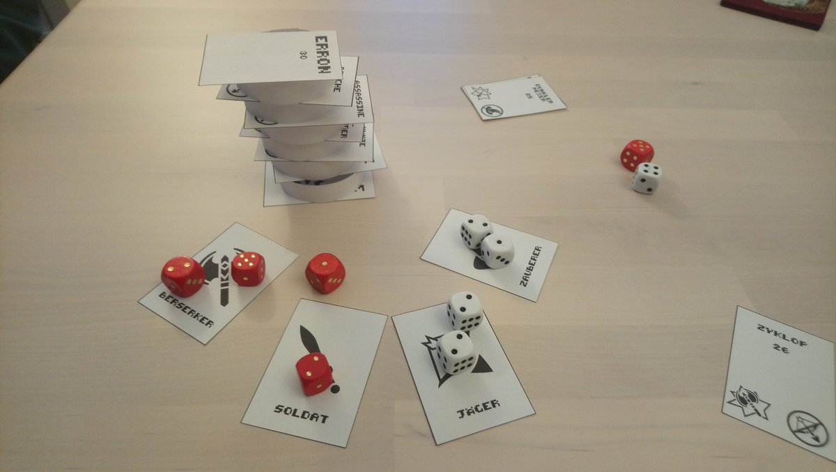 firstvonschwarz's tweet photo. So, der zweite #prototype wird nun getestet. Uns brennen schon die Finger! 😋🎲⚔️

#minibeansjam2 #gamedev #BoardGames https://t.co/tA9JxoyIHz