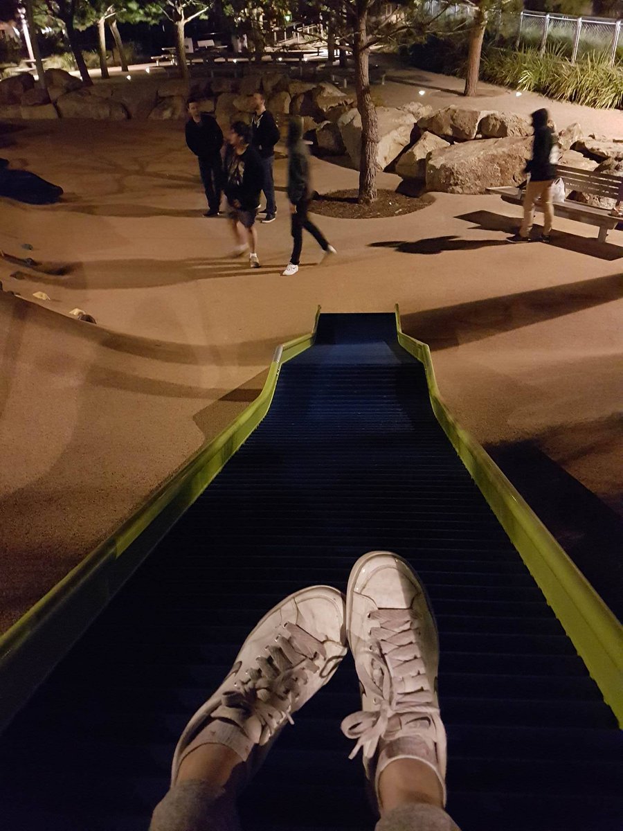 malplays's tweet photo. whuttup world, shit happens and i still got a bunch of shit to share with u #hello #Rewind1 #JasmineTF2 https://t.co/JDyfqGMrVW