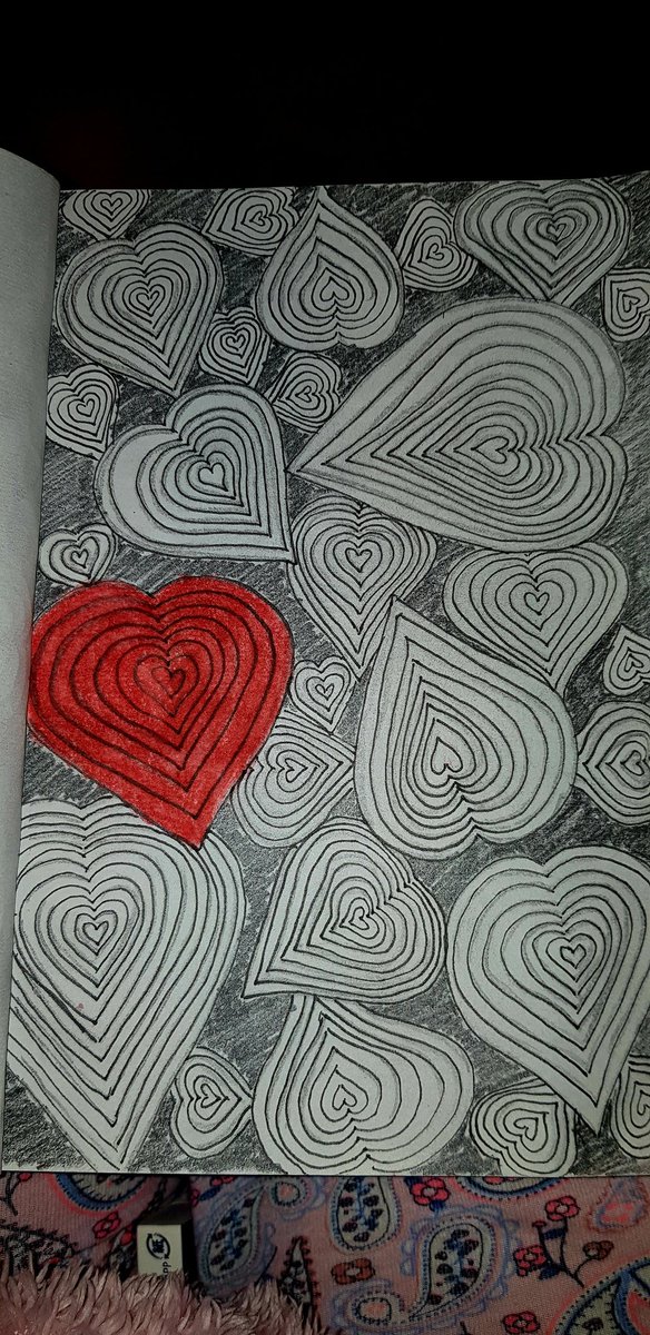 GiulesB65's tweet photo. Still at this...
#zentangles #30daysofpatterns #30daychallenge https://t.co/2QXn0QNguT