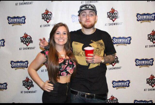 asard96's tweet photo. It’s crazy I feel like I actually lost a person in my life, I didn’t even know him like that but he meant so much to me. Got me through some really dark places in my life multiple times. His music just brought me happiness that I needed. @MacMillerUKFans https://t.co/8uEykwBbud