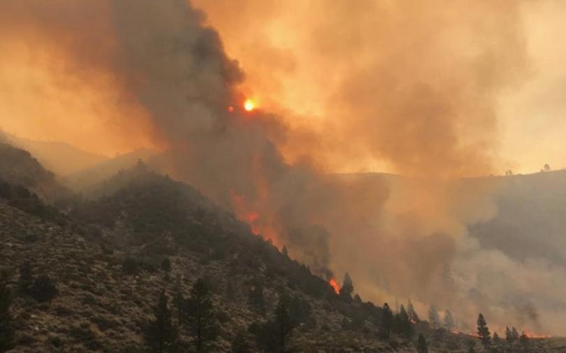 KOLO8's tweet image. Highways closed by #BootFire reopen. Containment at 3%.
kolotv.com/a?a=492448001