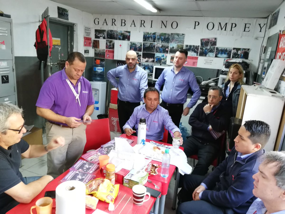 Las compañeras y compañeros de Garbarino Pompeya ya eligieron!!!
Este 28-9 votan lista granate morada!!!!!!
Honestidad y transparencia
@RamonMuerzaSEC 
@molinaernesto51 
Conducción!!!!!
Estamos listos!!!!!
#ElEquipoDeRamonMuerza