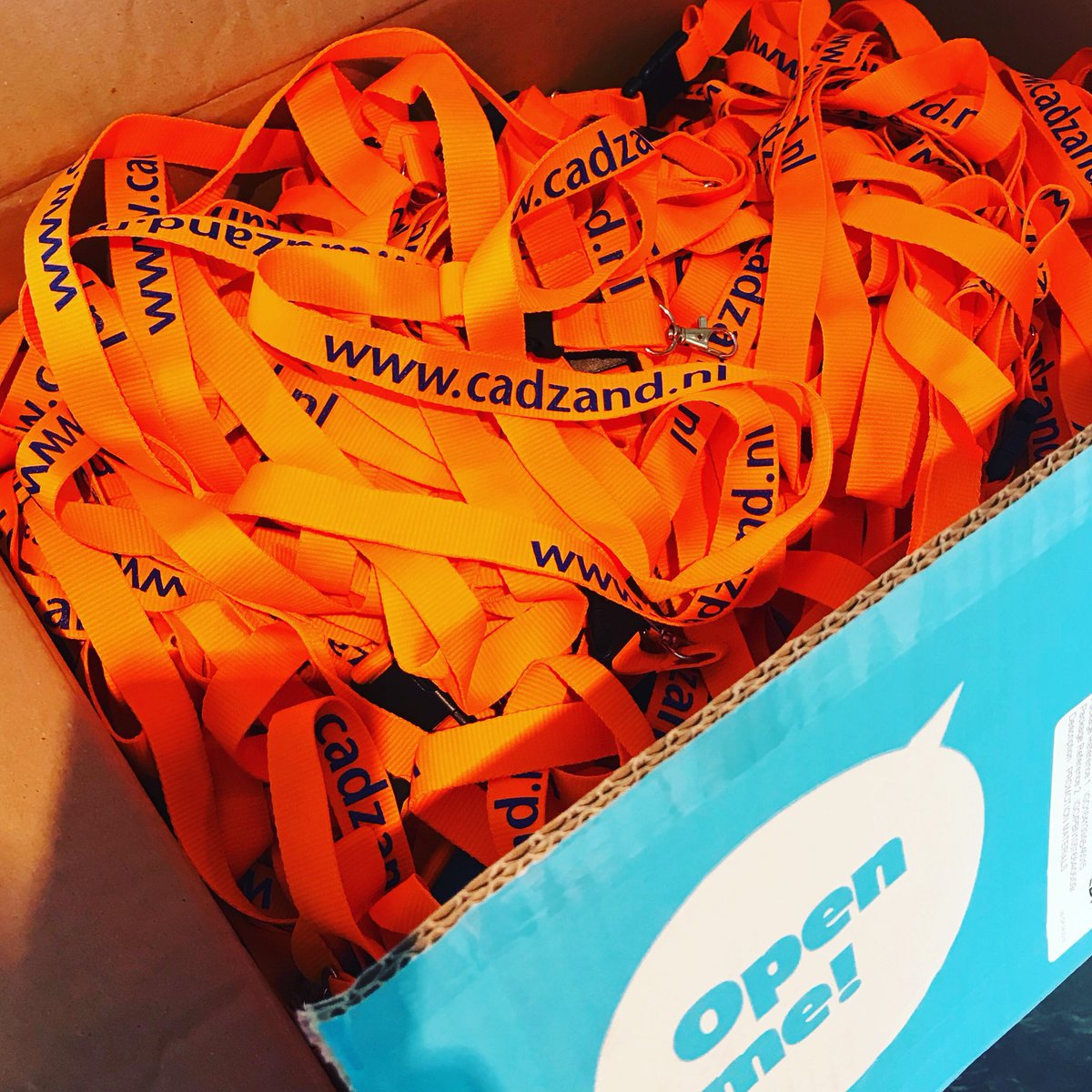 CadzandInfo's tweet photo. Onze nieuwe keycords! Vandaag gingen er heel wat de deur uit! #cadzand #keycords https://t.co/wc3R2bxyg7