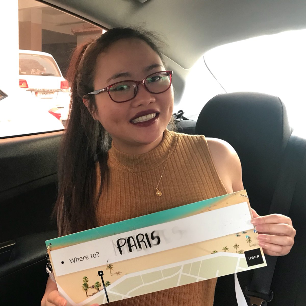 luvlyjo_11's tweet photo. Just looking at life in a positive way , way to #Paris🗼🤟🏻 😎😍 with my buddy @PHEEL0
With Uber, every destination is within reach.
@Uber_Qatar
#WhereToDoha https://t.co/zNaW2dh6Jf