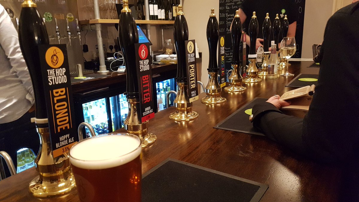 The Review Bar (Closed) tweet media