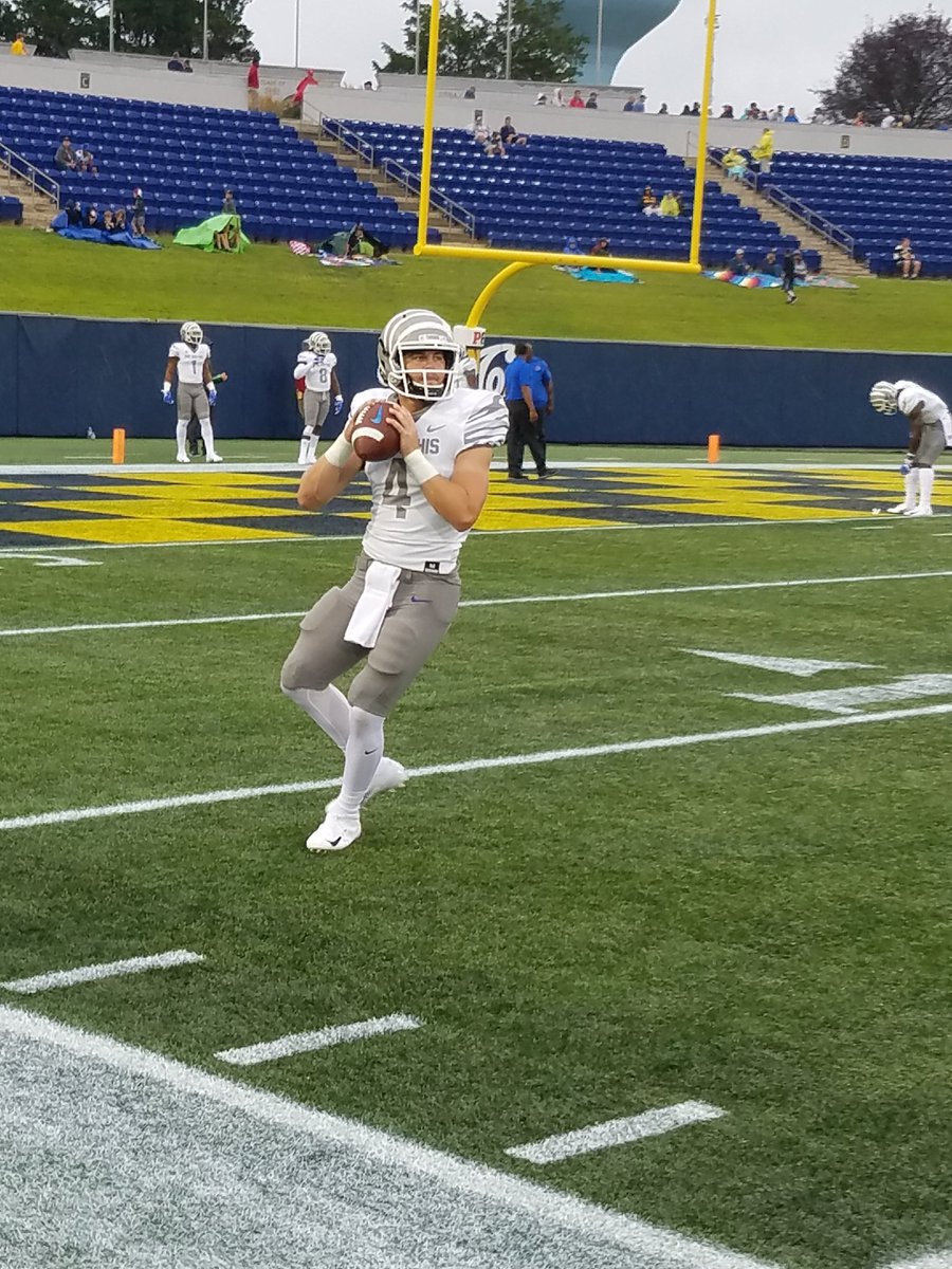 mgiannotto's tweet photo. Memphis going with the slick gray and white road uni combo today at Navy. Light rain coming down during warm ups. https://t.co/YmsUZmQgpq