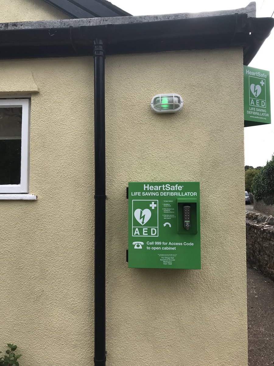 Our Instructors completed an defibrillator course for 13 local people of Sampford Arundel near Wellington today, some good quality CPR and defibrillation achieved.