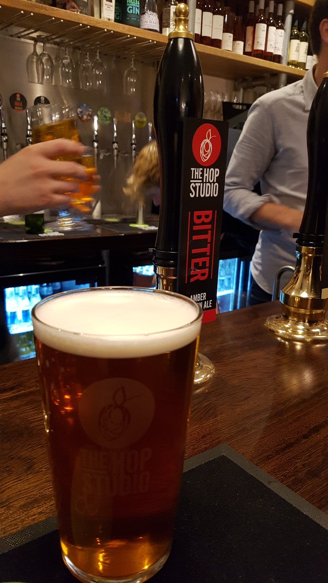 The Review Bar (Closed) tweet media