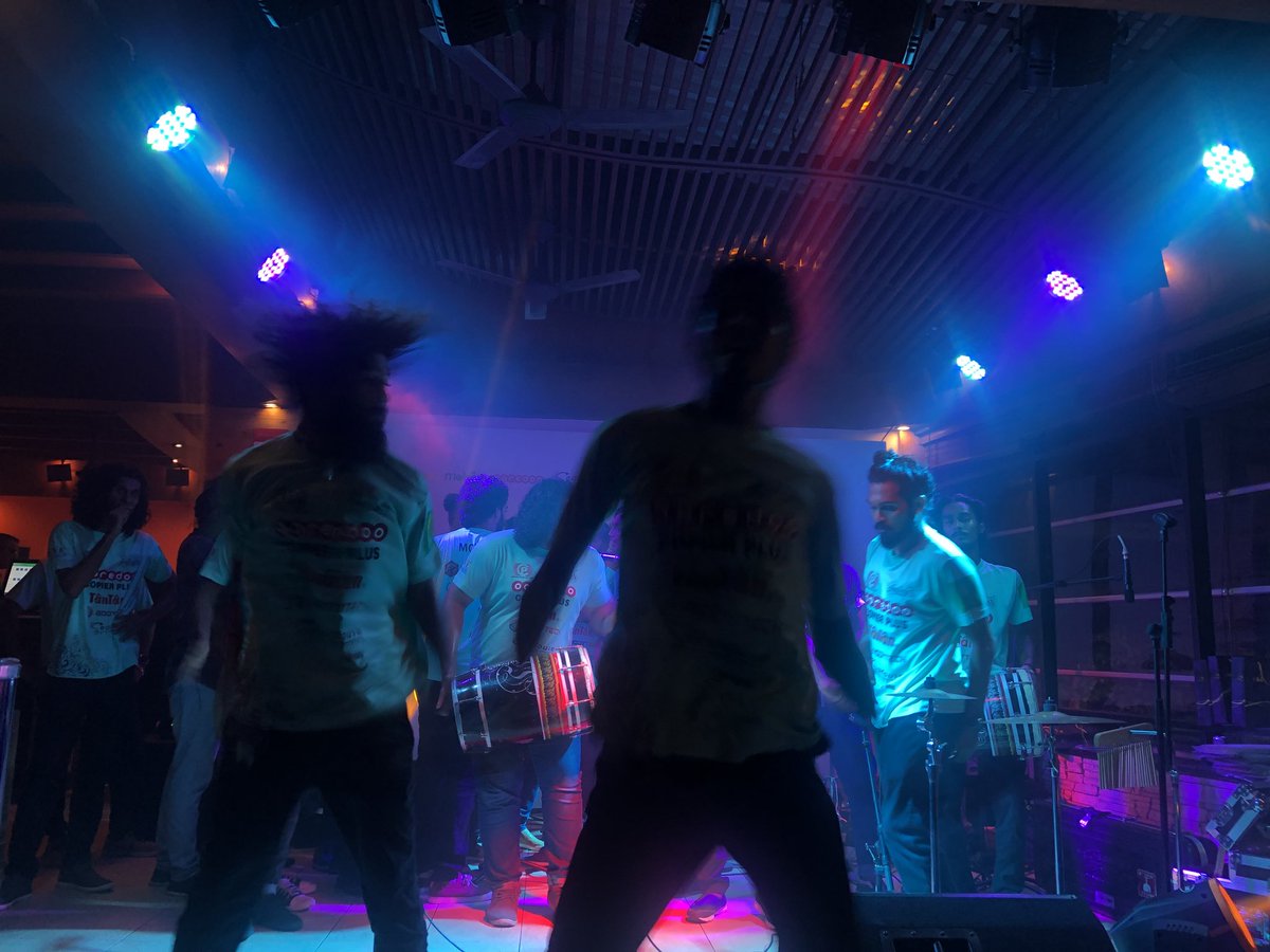 HabeysBoduberu's tweet photo. Celebrating #Habeys7Years | Habeys Fan Night #Live from The Sea House Maldives

#HabeysBoduberu Haps now! ✋@SeaHouseCafe https://t.co/XHwAcHAhs5