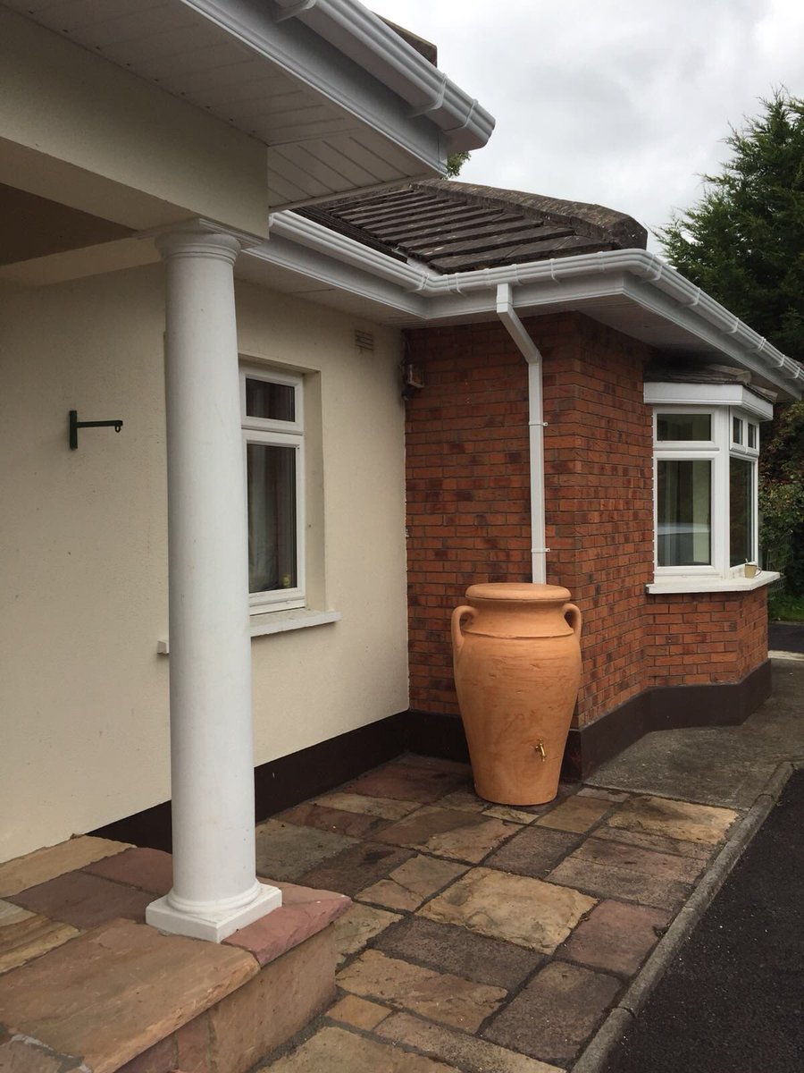 HD_Roofing's tweet photo. Old leaking aluminium guttering and rotting timber fascia and soffits replaced with new Freefoam Pvc roofline materials. 
With no down pipes or shores along the front elevation of the house we added two feature water butts to help with drainage and promote water conservation 💧 https://t.co/u3BaZsJt43