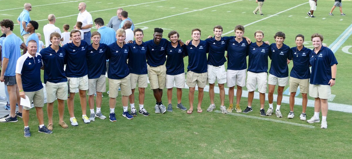 jackjolly07's tweet photo. Having the team together one last time last night reminded me of why I love these guys so much and totally enjoyed last season!  These boys are special and will do great things in life! #LSCS18 #CAVS https://t.co/giE4Grk83H