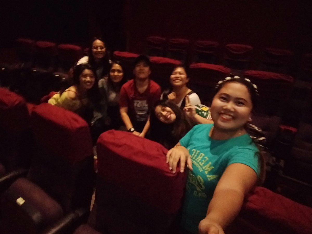 ireneconstant19's tweet photo. With KIERVI TEAM DAVAO .
Lumindol man nang malakas dito satin tuloy na tuloy parin ang blocksreening natin .. Ganda nang movie
@vivoree @hashtag_CK @KierViOfficial
#PETMALUWeekend https://t.co/Fp74TCc88n