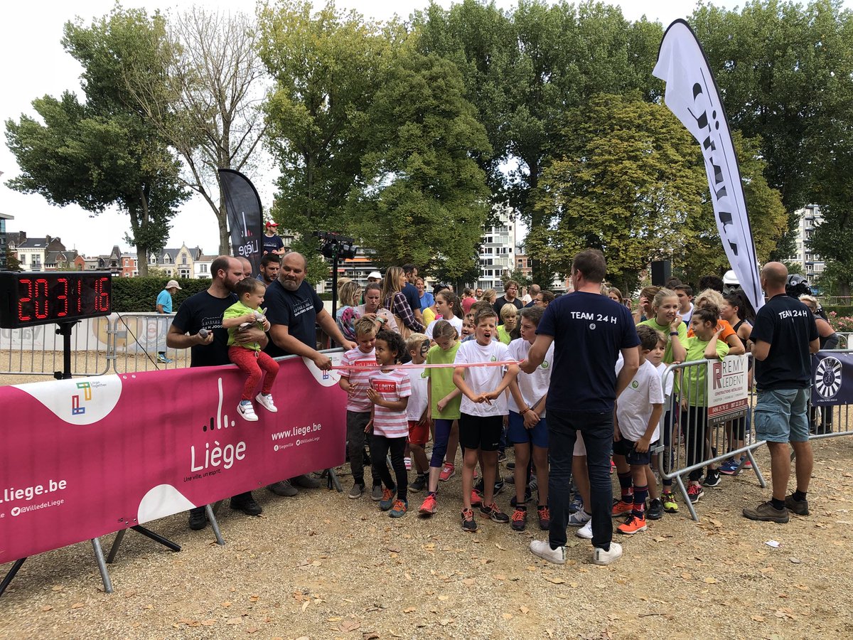 Les24h's tweet photo. Les 24 minutes jogging, c’est dans 1 minute !!!! https://t.co/5YdqQykiwS