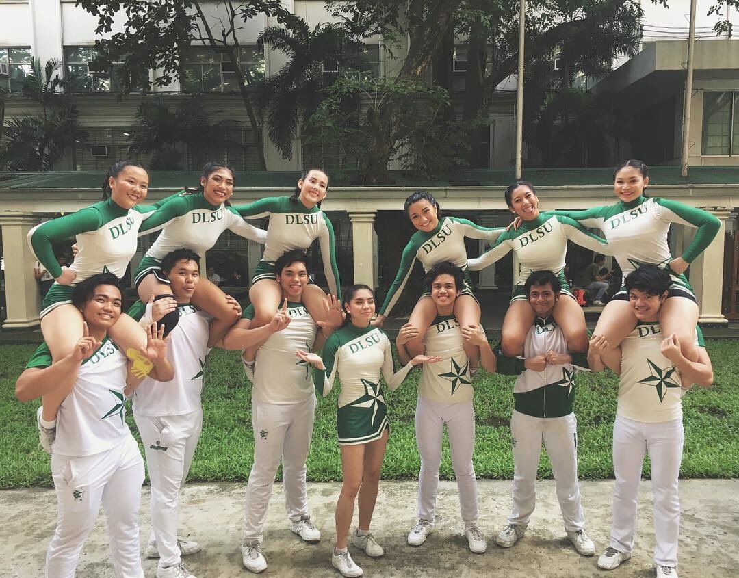 renjredondo's tweet photo. What a wrap for this week, and after 2 (separate) rookie years, I can finally say, it’s over!!! #slavenomore #finallyasenior #2k15 #2k17 https://t.co/P1TdpBqOYY