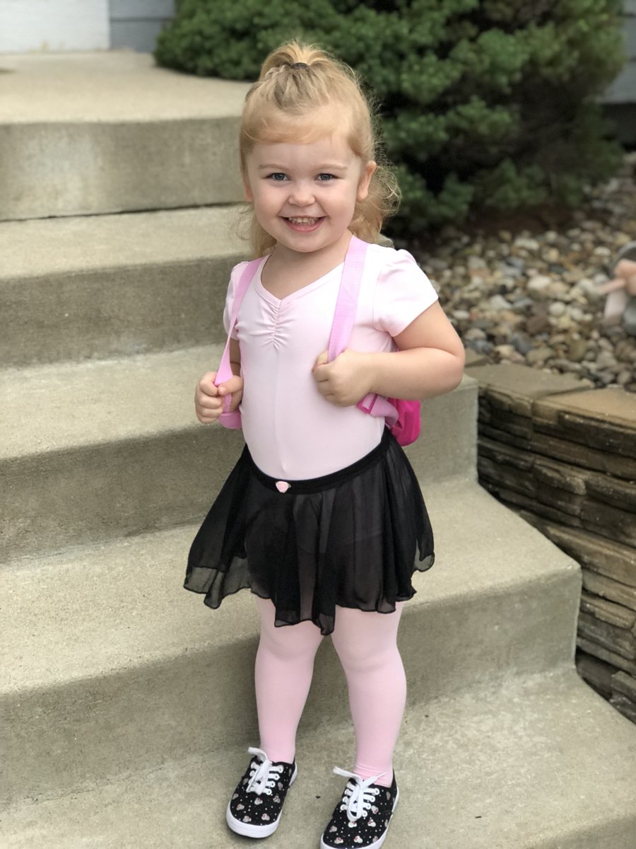 TheBrunsinator's tweet photo. First day of dance and she is ready to rock it! Got her tap shoes, ballet slippers and tights on! Excited for Nana to take her for the first time! She is so grown up! #nofilter #dancesaturdays https://t.co/R8Pe4wDduT