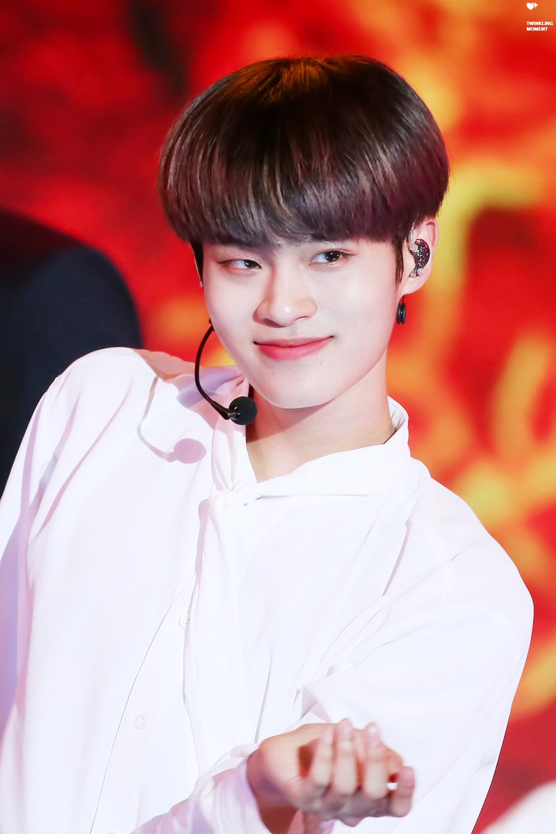 twinkling_0129's tweet photo. 180905 저가 좋아 죽고 없어요... 대휘 갭차이 너무 좋다ㅠㅠㅠㅠ #대휘 #이대휘 #워너원 #daehwi
https://t.co/DNqpPGHnMf
https://t.co/VimG4ku1f0 https://t.co/owoAj5Vsfe