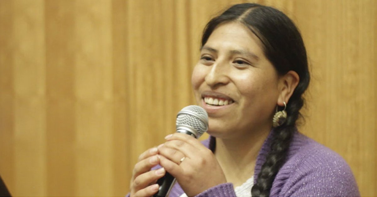 KitusOnline's tweet photo. Yolanda Mamani es comunicadora y radialista #aymara. Con un grupo de #mujeres fundó el programa de radio “Soy Trabajadora del Hogar con Orgullo y Dignidad”. En la entrevista con #KITUS, habla de su historia, de su lucha y de sus proyectos: https://t.co/TCD7toEA8V https://t.co/NbCok0wZzM