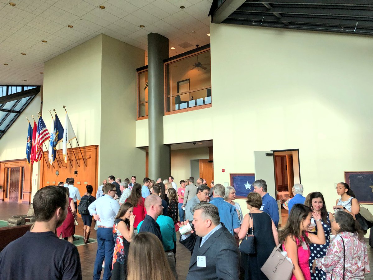 SCOTXHistSocy's tweet photo. Such a fun time at the #SCOTX #BABreakfast this morning!
Thx so much to all the current & former Justices, staff attorneys, law clerks & staff who came out to celebrate with longtime friends.
#AppellateTwitter ⚖️🍽🏛 https://t.co/2tVlZxRFZN