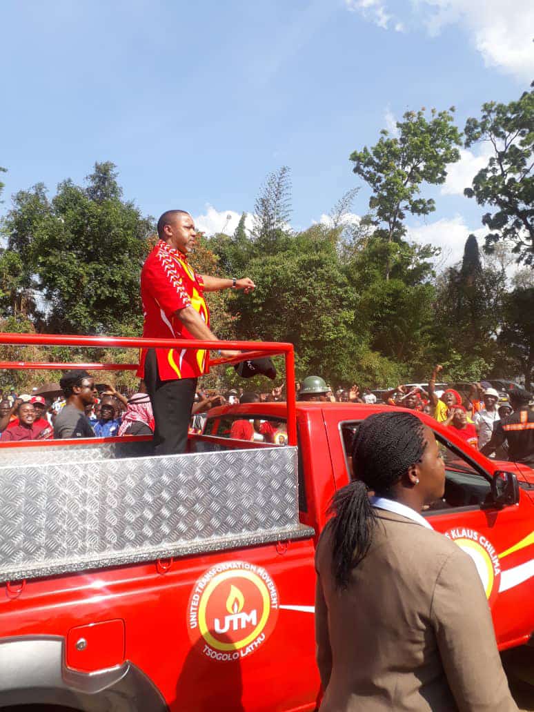 GiftAkefe's tweet photo. #Malawi's veep #SaulosChilima endorses the planned CSOs demonstrations against the #DPP government. He says the #UTM will join the #protests slated for 21st September. #UTMZombaRally https://t.co/oFjz5NaVdT