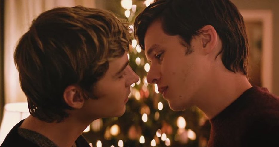 _worldofcinema's tweet photo. “because you deserve a great love story too.”

Love Simon (greg berlanti, 2018) https://t.co/r6uWrIVPVA