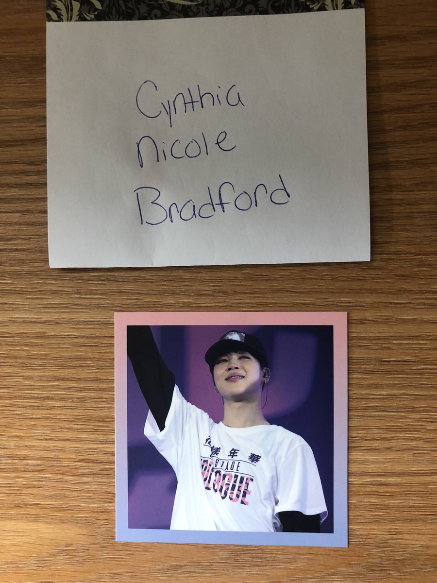 jiminoppaaaa's tweet photo. Need to sell ASAP - BTS Jimin photocards
Wings tour ticket album photocard - $10
2016 Seasons Greetings photocard- make an offer
No More Dream (Japanese) photocard - make an offer
2016 On Stage epilogue dvd photocard - make an offer
#bts #btssale #btsforsale #kpopsale https://t.co/QeOUIClIfS
