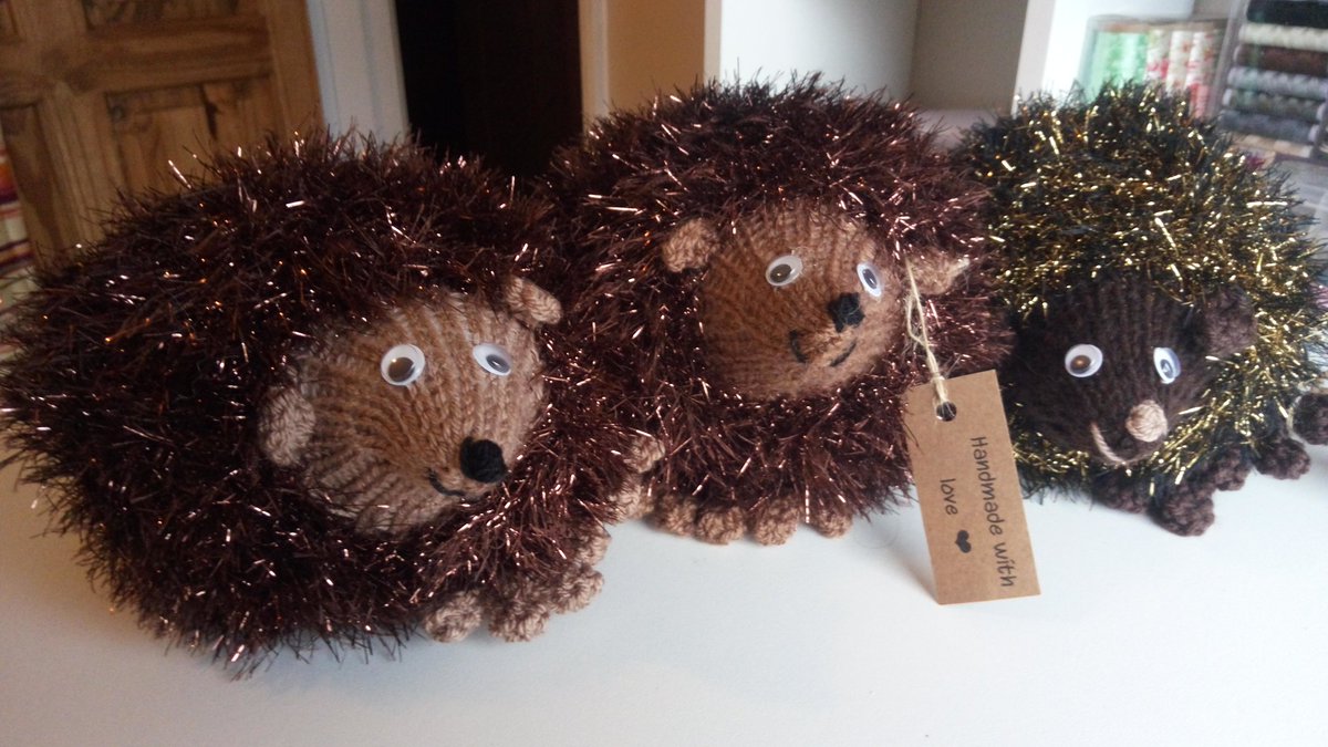 avidgardener72's tweet photo. #adoptionneeded
Look at these 3 handsome chaps recently knitted fundraising for #pricklingtonpalace @gilldixtalktalk #hedgehogrescue #Howden #EastYorkshire
ONLY £10 each inc FREE UK DELIVERY  #1stcome1stserved
Would make ideal gifts (not suitable for under 3yrs due to small parts https://t.co/ET8wD38BtS