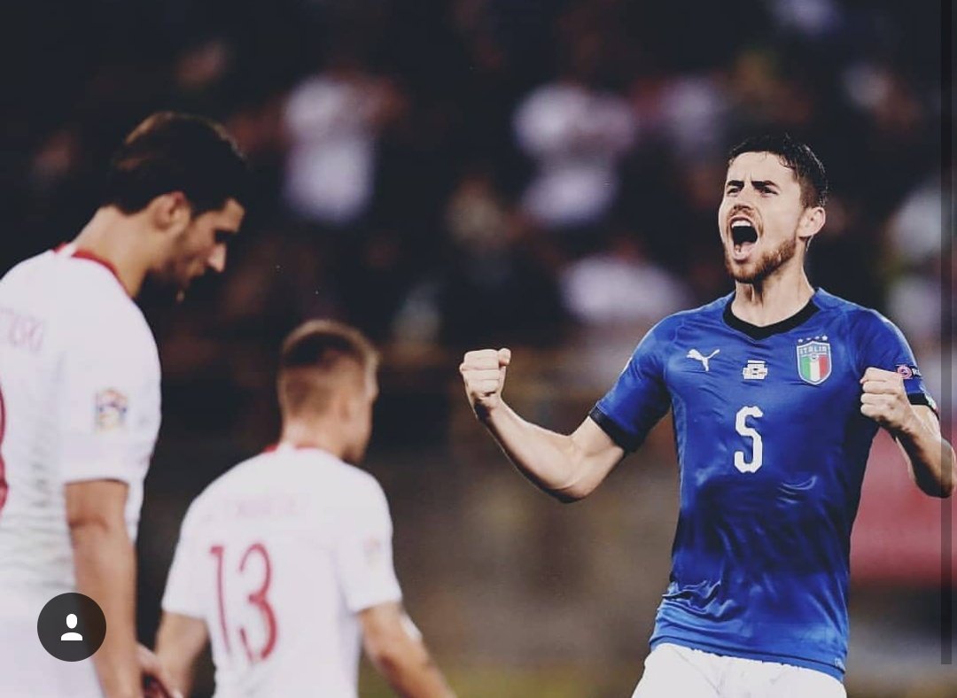 WorldOfCFC's tweet photo. Jorginho in action against Poland yesterday. 

The midfielder also scored his first goal for Italy &amp; it proved to be crucial , as his side battled to 1-1 draw in the Nations League. https://t.co/A3gxUvbgPP