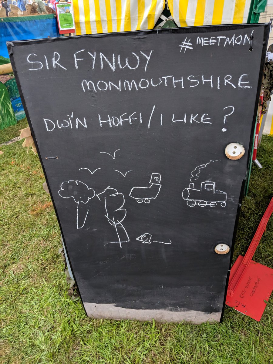 RichardGarner20's tweet photo. #meetmon countryside, tractors and trains are what some of our youngsters like in Monmouthshire. On our Mon trail. https://t.co/CRY133cpKh