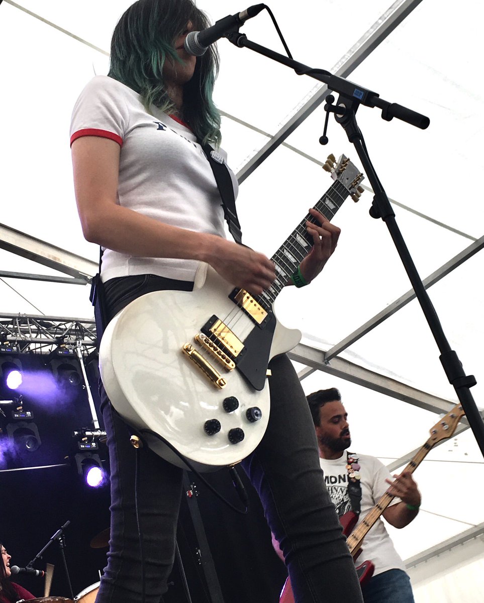 Hasi gara!
Empezamos!

<a href="/LasSexpeares/">sexpeares 🏳️‍🌈🏳️‍⚧️</a> dando caña desde Bizkaia!