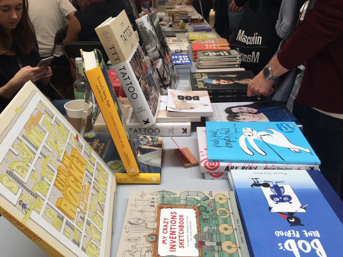 HackneyMagazine's tweet photo. London Art Book Fair @_TheWhitechapel
Until Sunday 9 Sep 9-4pm.
#LABF18 #EastLondon https://t.co/q3B64Ep0iU