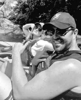 stapleton20016's tweet image. #Ashley Showing How Its Done
#SullivanStapleton