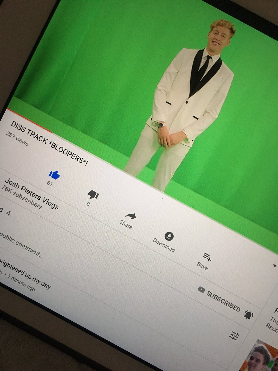 ButtercreamSqu7's tweet photo. This has me dead😂😂 @joshua_pieters @mikeyp121 @ConorMaynard @anna_maynard @Jack_Maynard23 @Joe_Sugg @byron100 https://t.co/jAk1w3NduZ