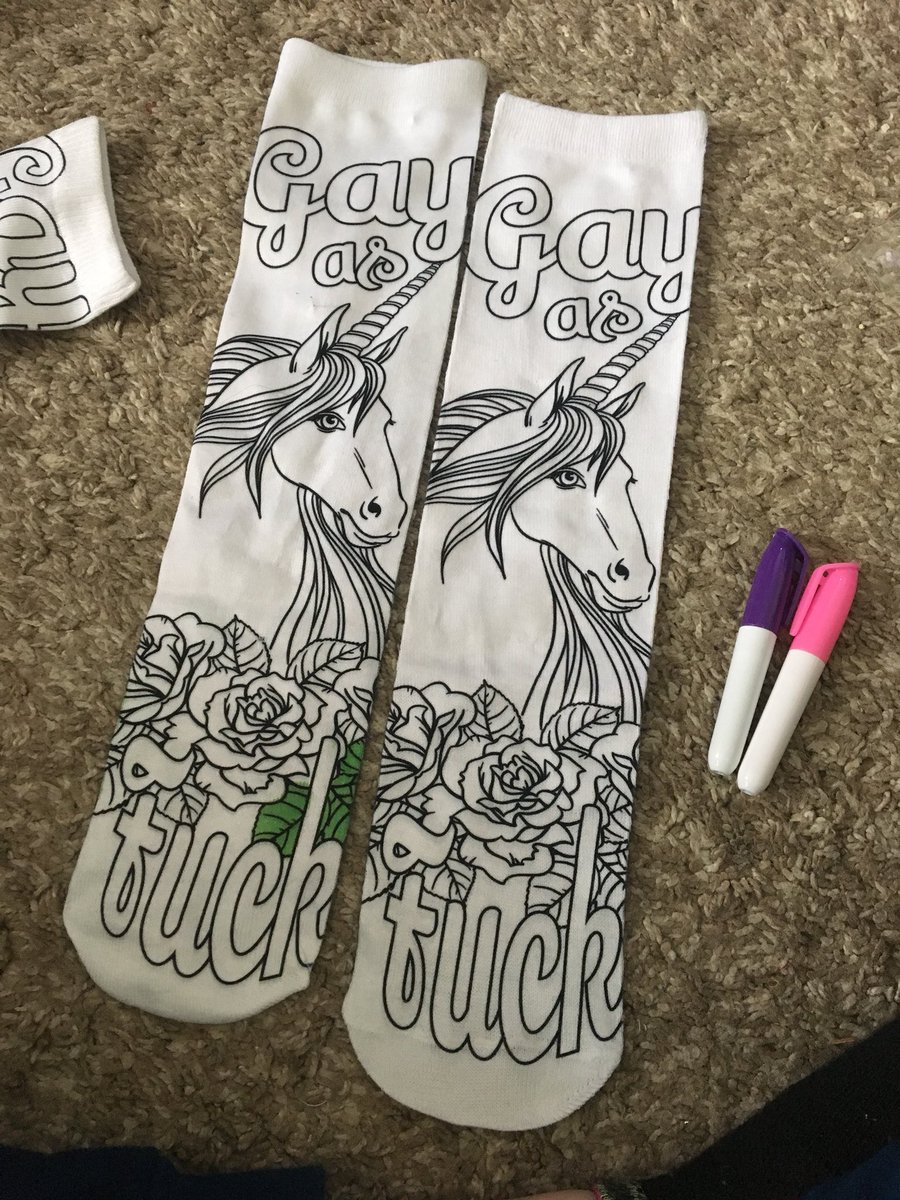 TriniteeStokes_'s tweet photo. Making socks with @EliWier https://t.co/Y3VnI0SpW6