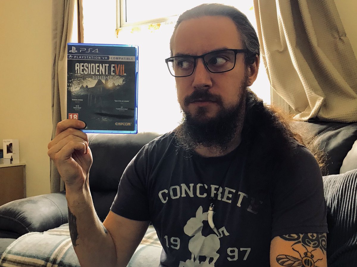 gamingmuso's tweet photo. So we just got hold of a copy of this! I hear it’s terrifying and we have VR so let’s give it a whirl...
#residentvil #playstation #ps4 #fortheplayers #psvr #vr #gaming #gamer #capcom @Capcom_UK @CapcomUSA_ @ResidentEvil https://t.co/ct8S2RcTtr