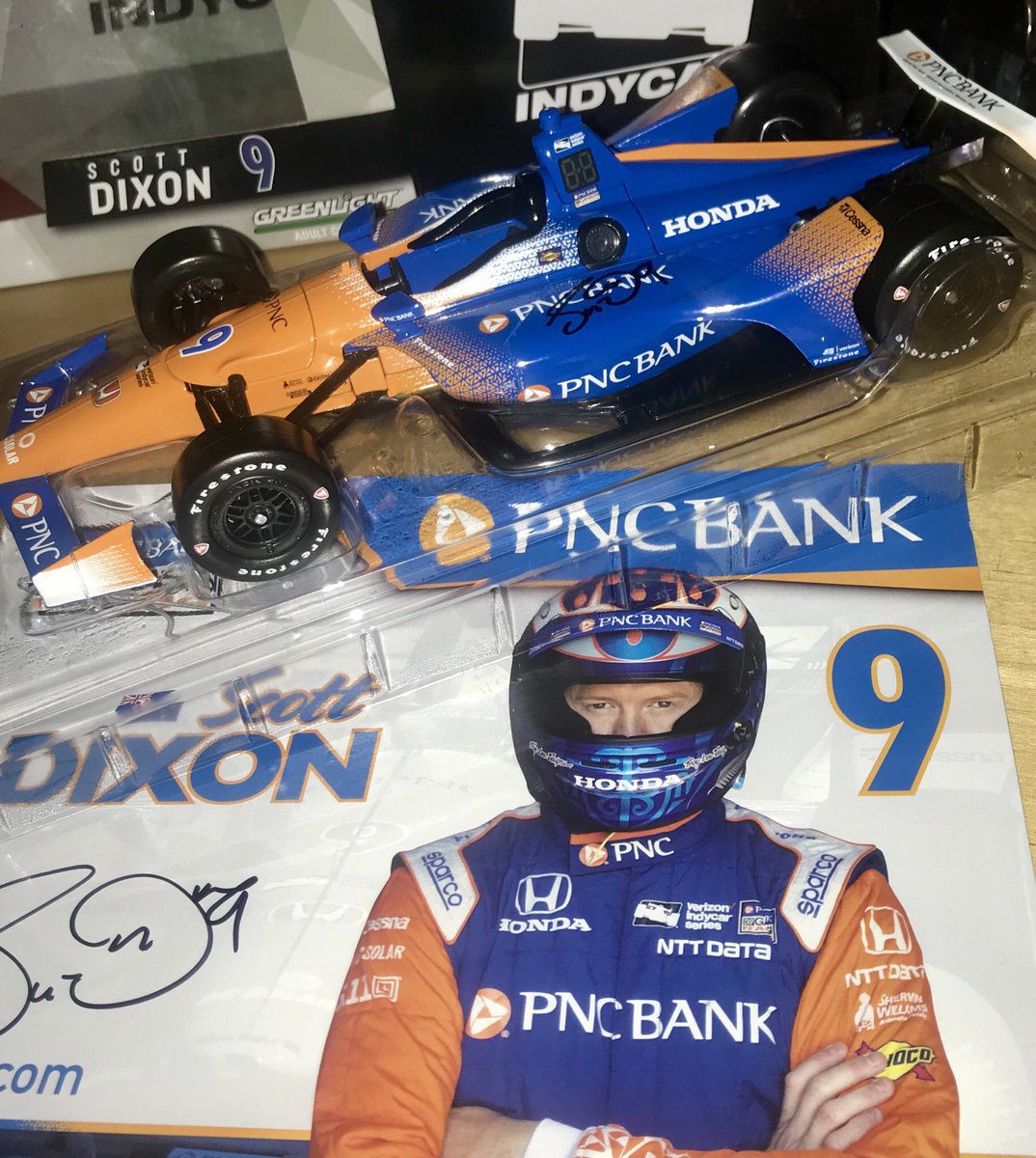 Paige_Perlik's tweet photo. Big thanks to @PNCBank for fabulous #TreadsandThreads with @scottdixon9 https://t.co/ejSfODXajJ