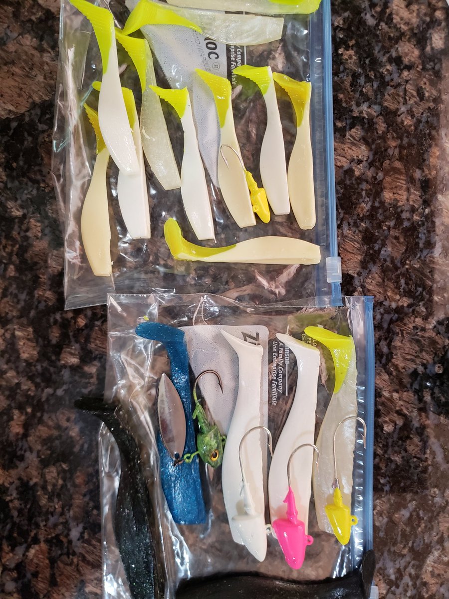 XStreamFisher's tweet photo. Swimbaits and heads from  @BrianFoster05 I might save these for Lake of the Ozarks in October sweet https://t.co/85viUcaXkG
