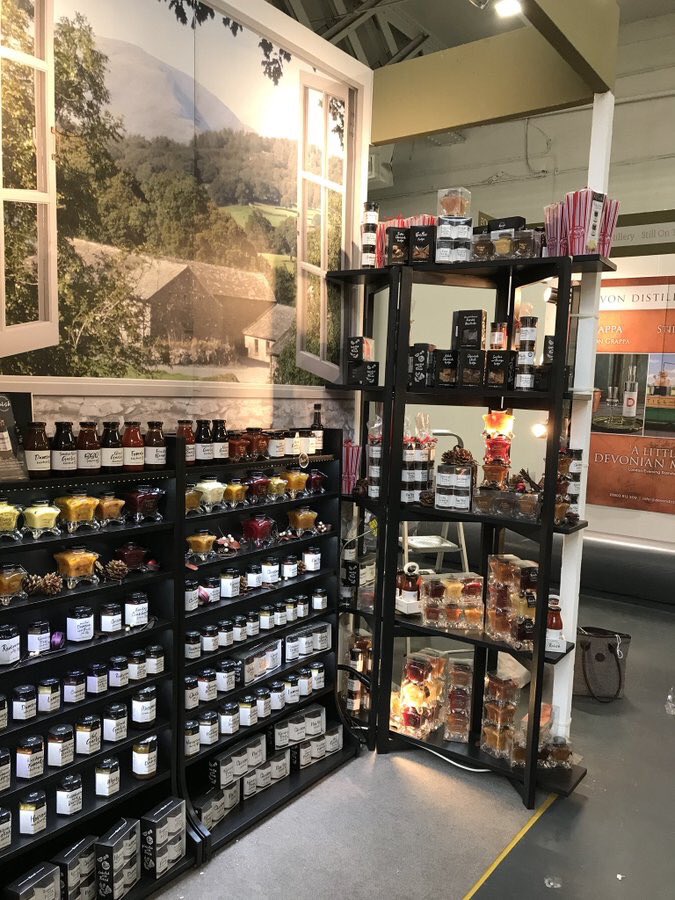 hawksheadrelish's tweet photo. Weβre ready for @TopDrawerLondon #topdrawerAW18 tomorrow - pop over to stand FE150 to see it for yourself! #embellishwithrelish #TopDrawer https://t.co/YtOjULpRlB