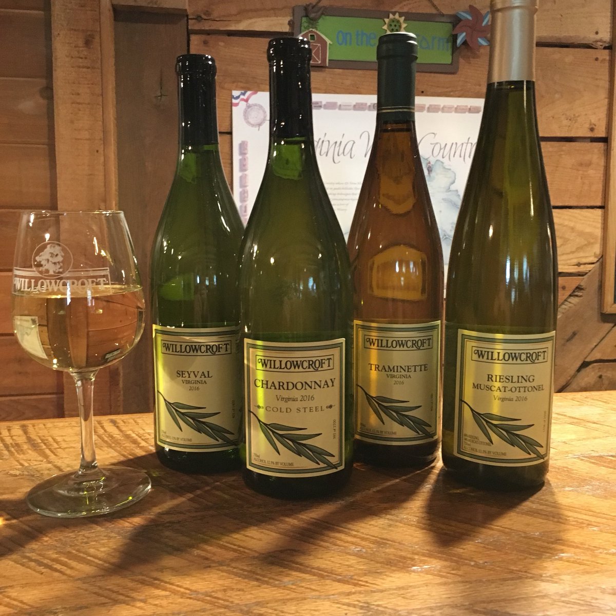 WillowcroftWinery tweet media