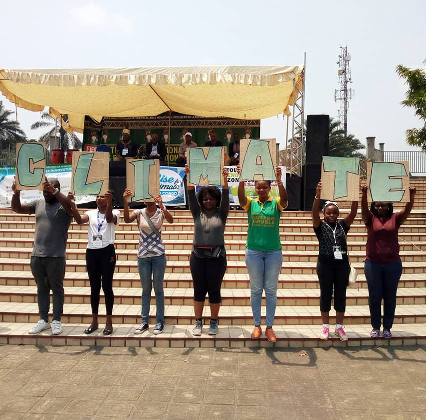 Hlcasbl's tweet photo. Il suffit de faire 1 geste 4 sauver planète #RiseForClimate mobilisation climatique #MJERDC @LezIdees @350Africa @PNUDRDC @ypard_rdc @GcuCsayn @GlenTyler @ninteretse #EngagerPourLeClimat #EnergieRenouvelablePourTous #ClimateAction #MondeSansEnergieFossile @jdeen304 @konnect_cd https://t.co/kDP2SnUlOh