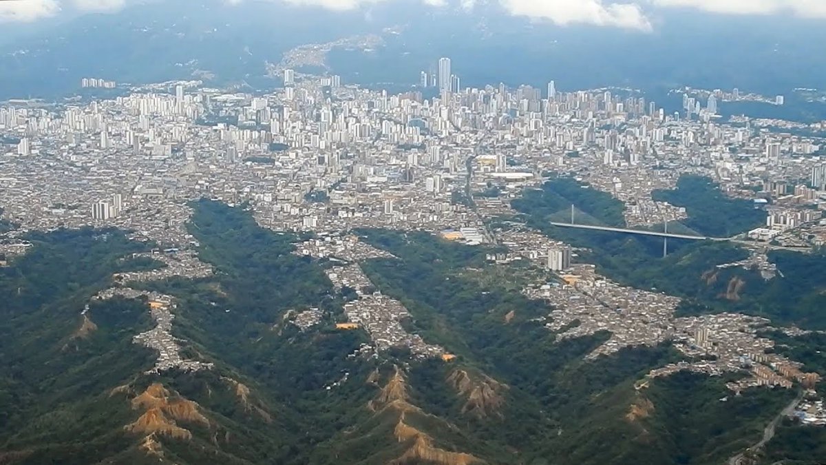 DeepSageApp's tweet photo. La palabra Bucaramanga deriva de las palabras 
"Bucar", por el Cacique Bucarica y significa Señor
"amanga" significa  habitación o hato;

Es decir @Bucaramanga significa "tierra o habitación del amo y señor" https://t.co/bQK4tOcw4d