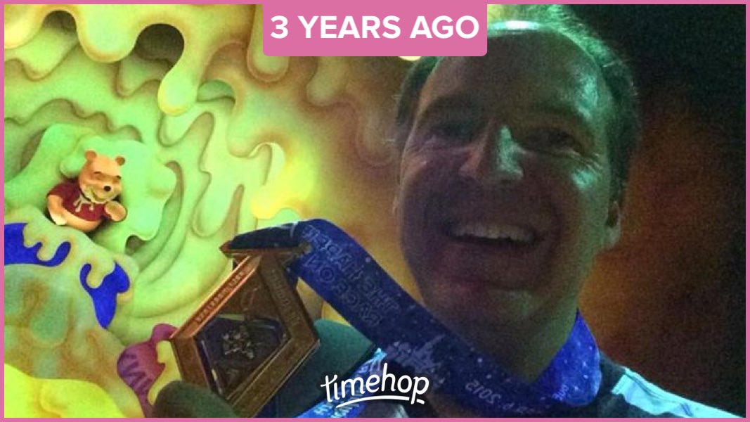 jacksparrowfan's tweet photo. @shellabell32 @MoJoDisney That time @jellicle0 got a selfie with honey WTP! #onlyjames 😂 https://t.co/GUpHe9ROT2