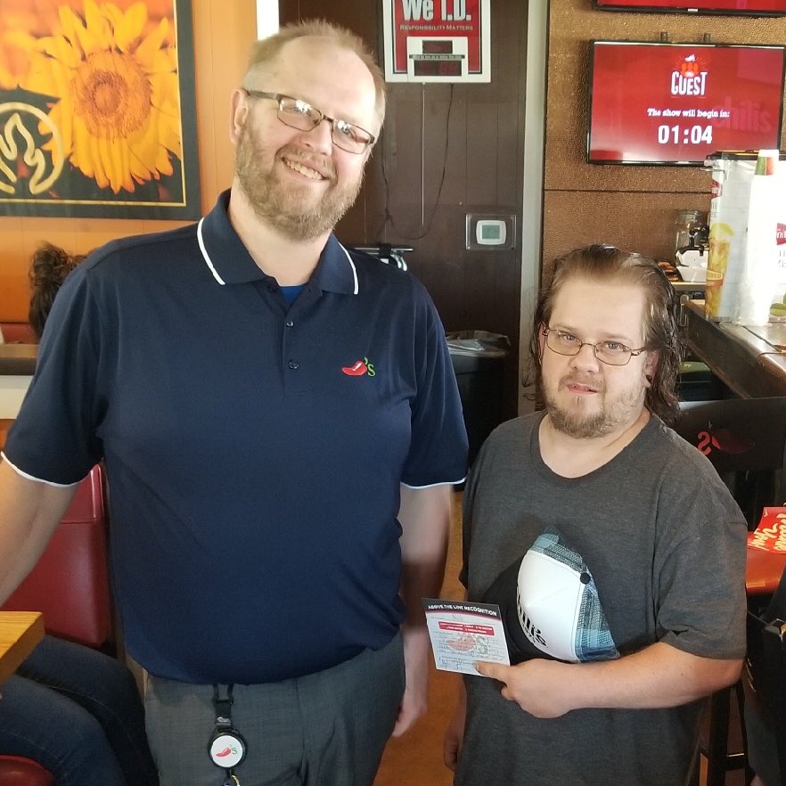 stheriot94's tweet photo. #TheGuestCounts #ChilisLove #ATMM #ChilisNewIberia #BetterInTheBerry https://t.co/C4Qgl8Zn9c