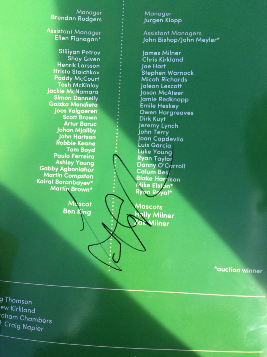 CraigFarquhar92's tweet photo. Shook Jamie Redknapps hand and got his autograph as he got into his car! #matchforcancer https://t.co/QT1lMr2Hbt