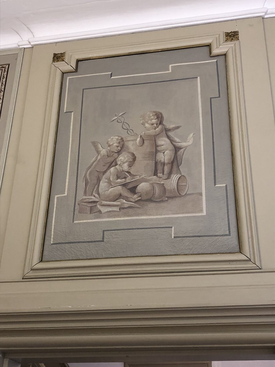 Het #weekeinde van #Voorschoten swingt weer dankzij de talrijke vrijwillers, de #cultuurfabriek, de mooi open monumenten, de muziek en de extra ster voor #manege Vreehorst . Voorschoten heeft vele parels!