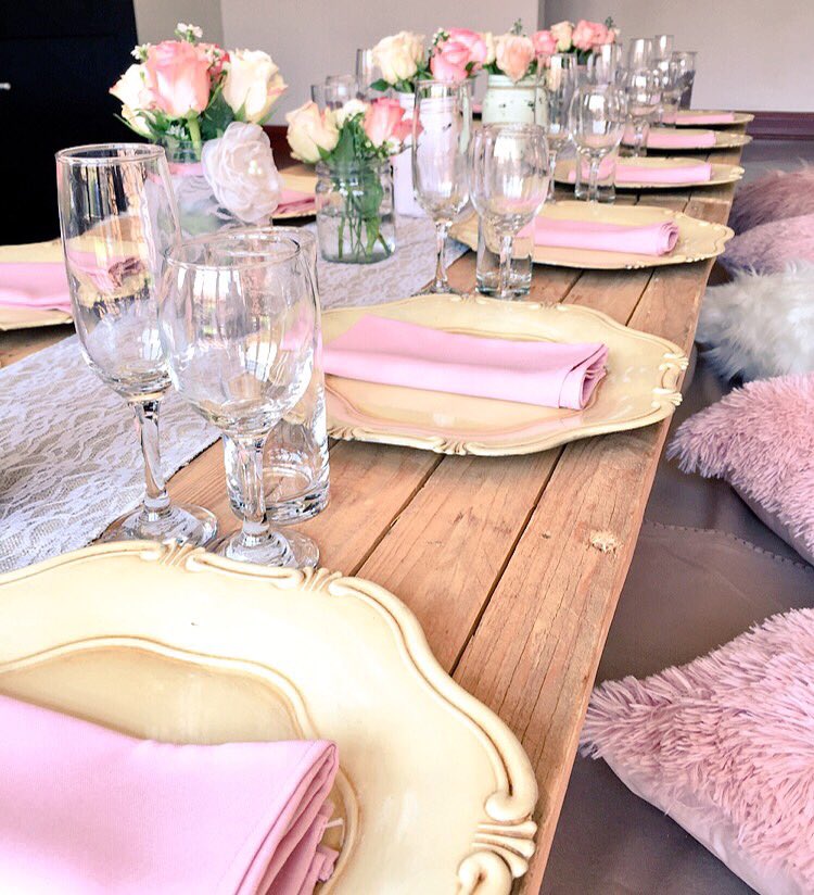 lerato_zo's tweet photo. What the #BohoQueen was up to today
Follow our Insta page @leesevents_wedding_bliss
💕💕🌸💐🌷 https://t.co/VMTEfTTTz7