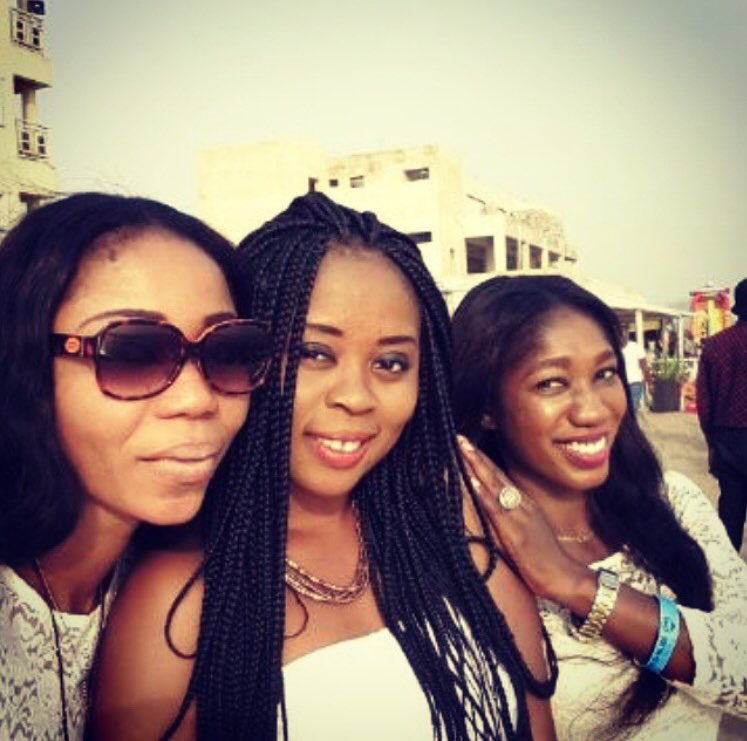 Abisola_kongat's tweet image. I’m jst here thinking bout my sister, I miss u so much Adetayo Omoba, my sofo mate, lol distance cannot even stop us from doing amebo, I miss u @talktotoks #issathrowback #formerbikinibody