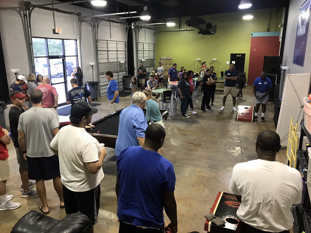 FCAgwilson's tweet image. Really encouraged by our turnout this morning at Greater Augusta #FCA 's Coaches Family Breakfast at The Edge at Warren Baptist Church. Kudos to all our coaches who made an effort to be there. Thx for coming! #GAFCA #FCAstrong #3DCoaching