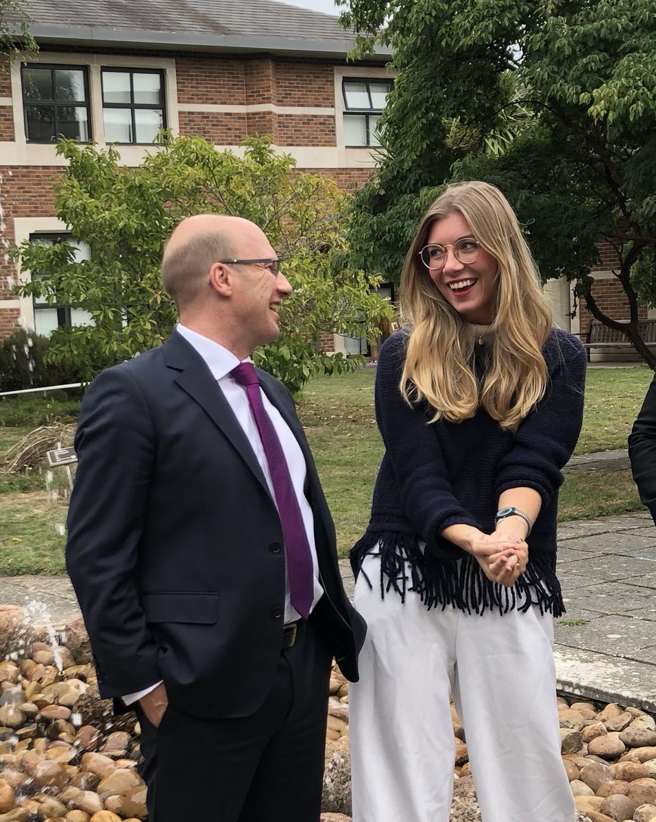 UofEBusiness's tweet photo. We love it when our alumni visit us, especially when they are currently studying for their PhD with us too! Thank you, Nina 🙌 it was a pleasure to have you represent our #ExceptionalAlumni and thank you to our fab #alumn officer @joshpapan too! @dbexeter #ExeterForever https://t.co/NwSPVRIwjN