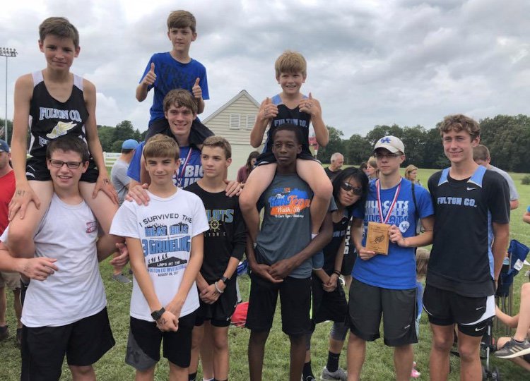FultonCoPilots's tweet photo. FC XC did a great job at Calloway Co. today! Boys Team-3rd place overall; Isaac came in 6th place &amp; Camden was 11th in HS Boys; Marlena was 10th, Emma was 20th, and Callie was 21st in HS Girls; Chloe came in 5th in Elem. Girls; and Schaefer came in 2nd in Elem. Boys!  Great job! https://t.co/DyjTZDOJYR