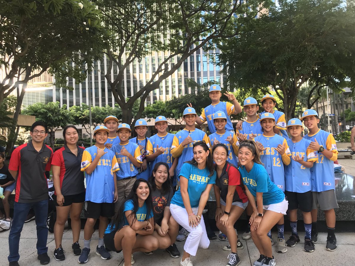 Nvmsteama's tweet photo. Parade day! Congrats champs, and special shout out to our lancers Jace and Taylin https://t.co/4yOC7beZvS